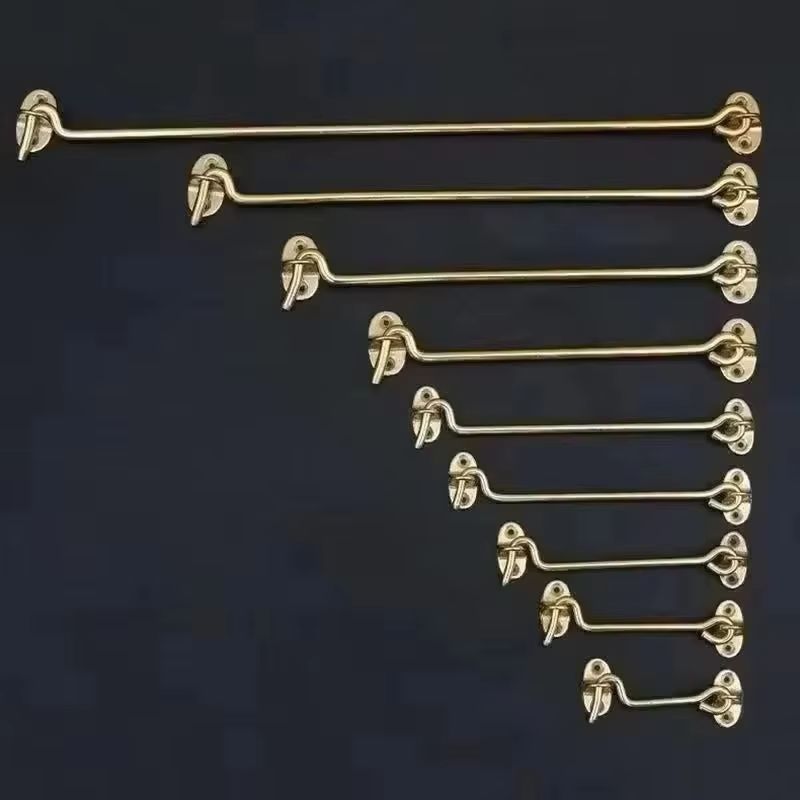 Retro 8-teiliges Set aus massi – Antique Brass Hook Bewertung und Preis