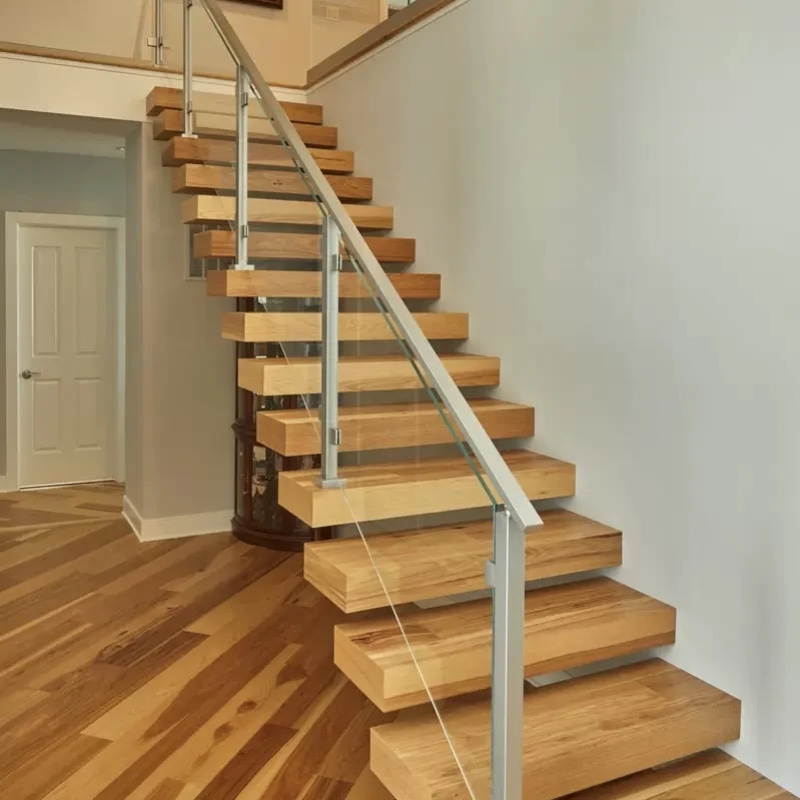 Maßgefertigte Schwebende Trepp – Interior Designer Bewertung und Preis